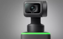 Insta360Link会让你看起来像一个工作会议向导